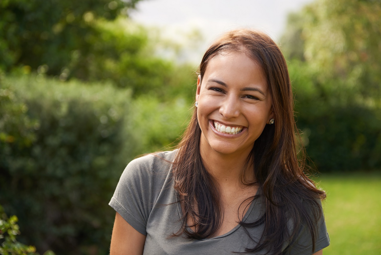 Will teeth whitening fix a gray tooth?