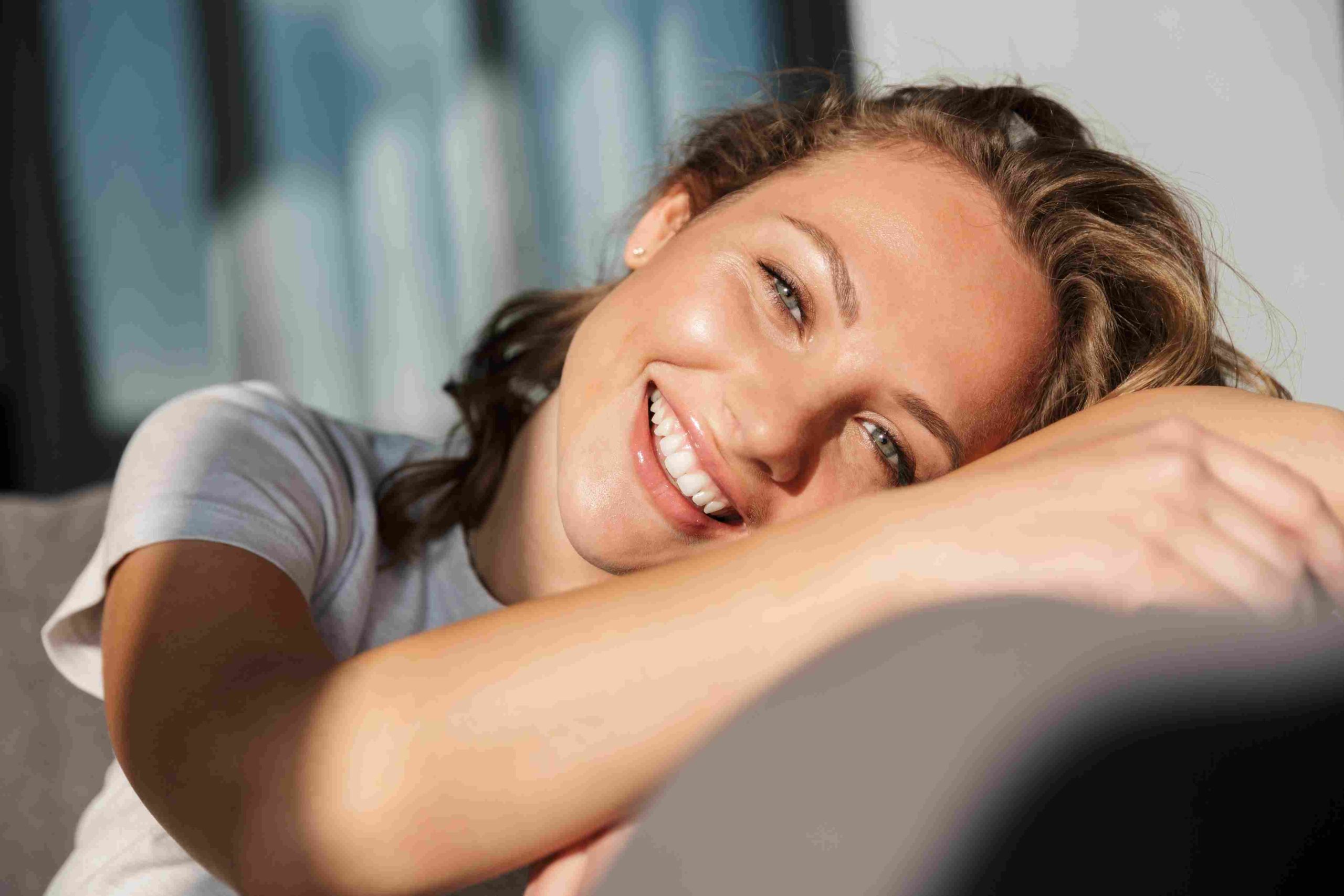 Is Listerine ruining my porcelain veneers?